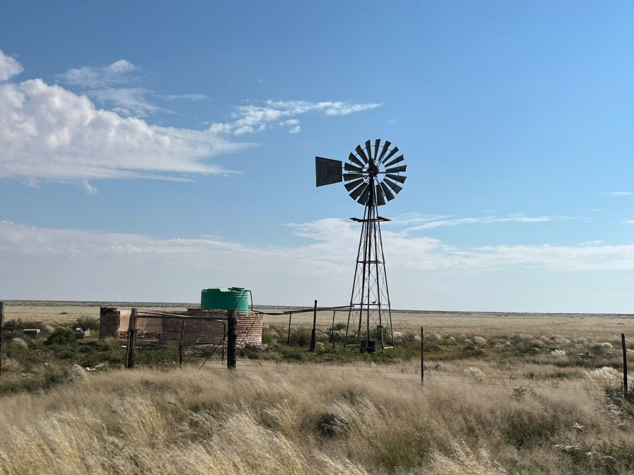 2 Bedroom Property for Sale in Prieska Rural Northern Cape